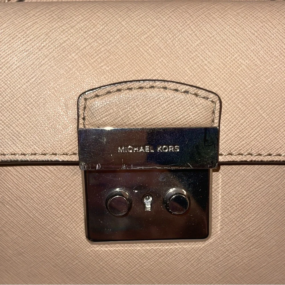 Michael Kors BRIDGETTE LEATHER‎ CROSSBODY BAG - Picture 2 of 16